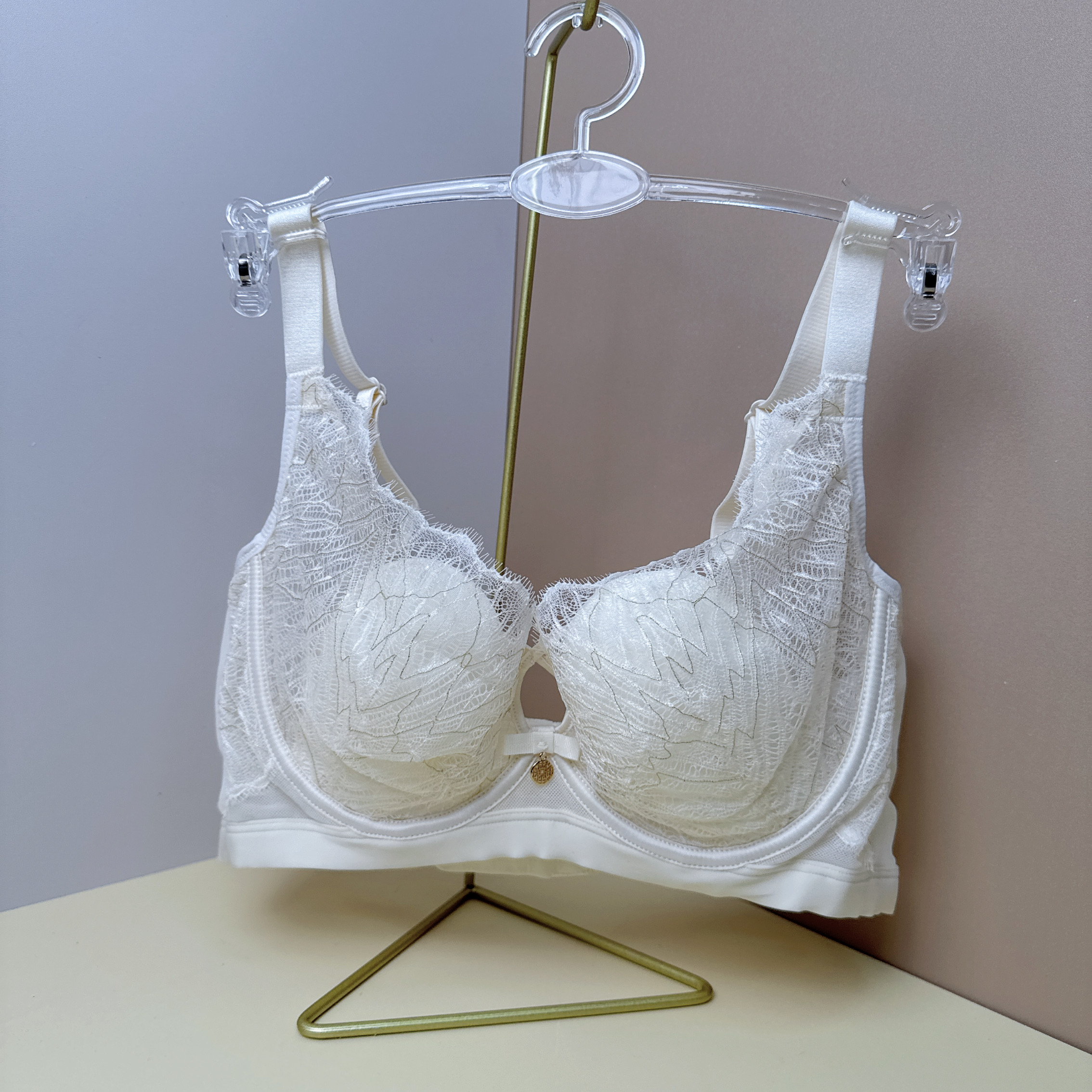 GM5-大胸显小兔耳朵水晶杯内里蚕宝宝高端文胸内衣-8301S