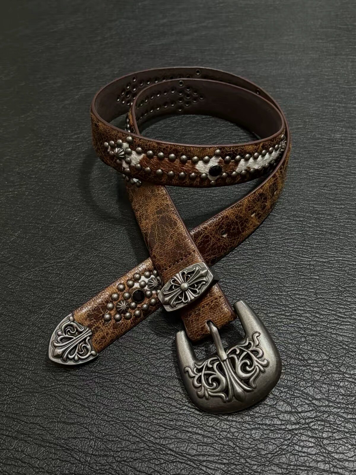 Jussung中古Vintage日式做旧金属雕花皮带小众复古风重工铆钉腰带