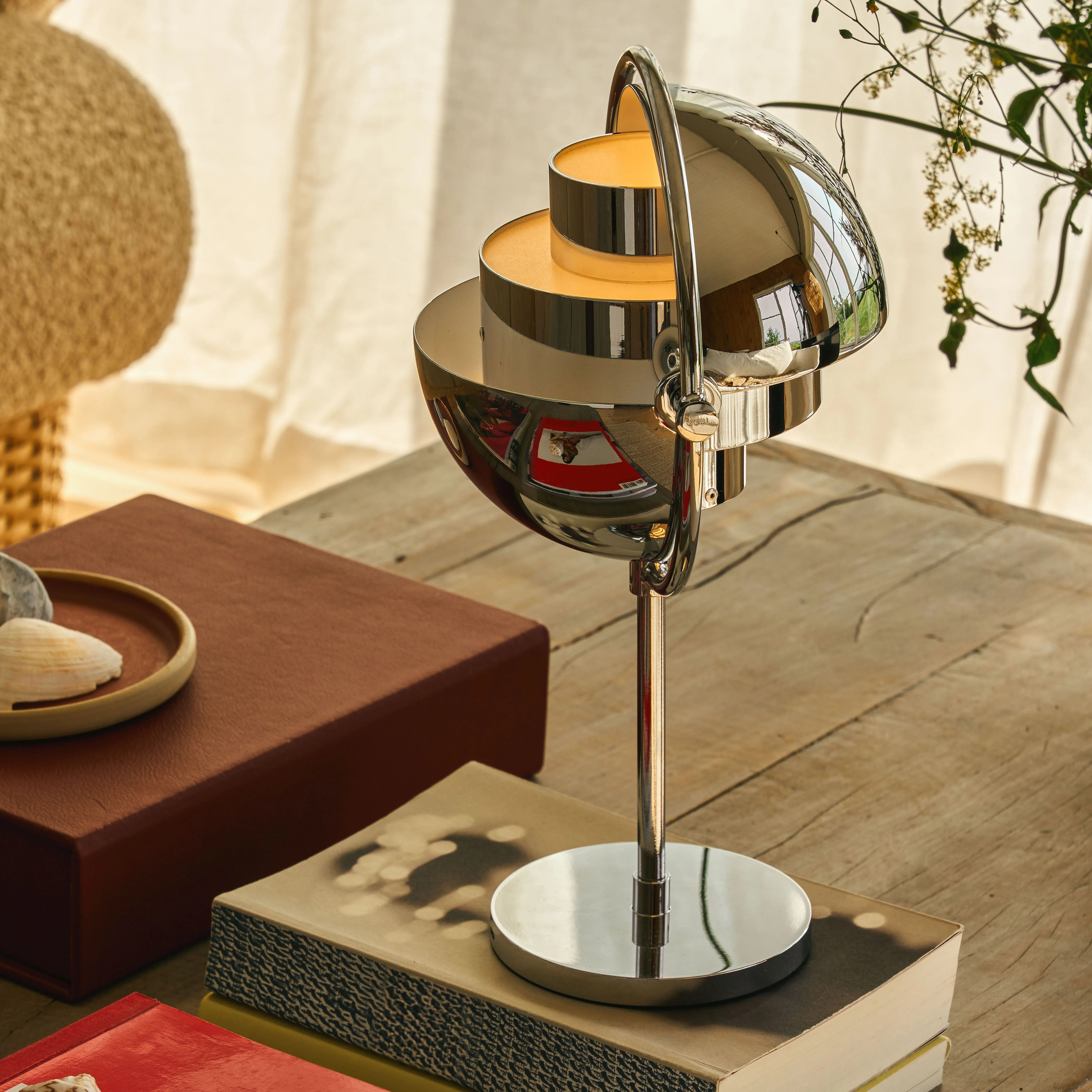 GUBIMulti-lite台灯床头台灯