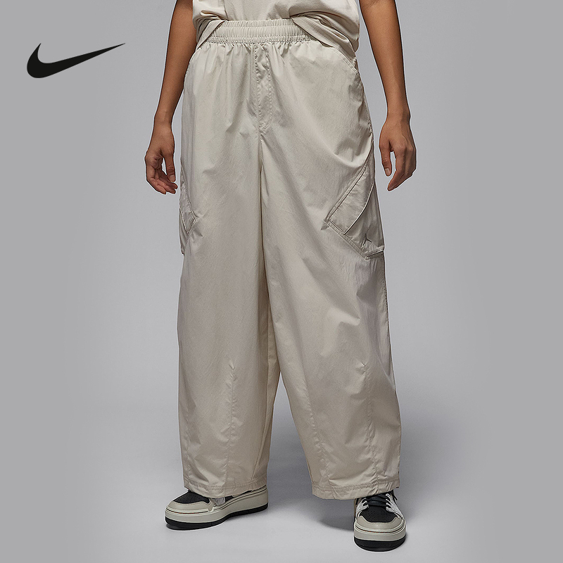 Nike耐克女裤25夏新款伞兵裤宽松拒水梭织工装运动长裤HM6145-104