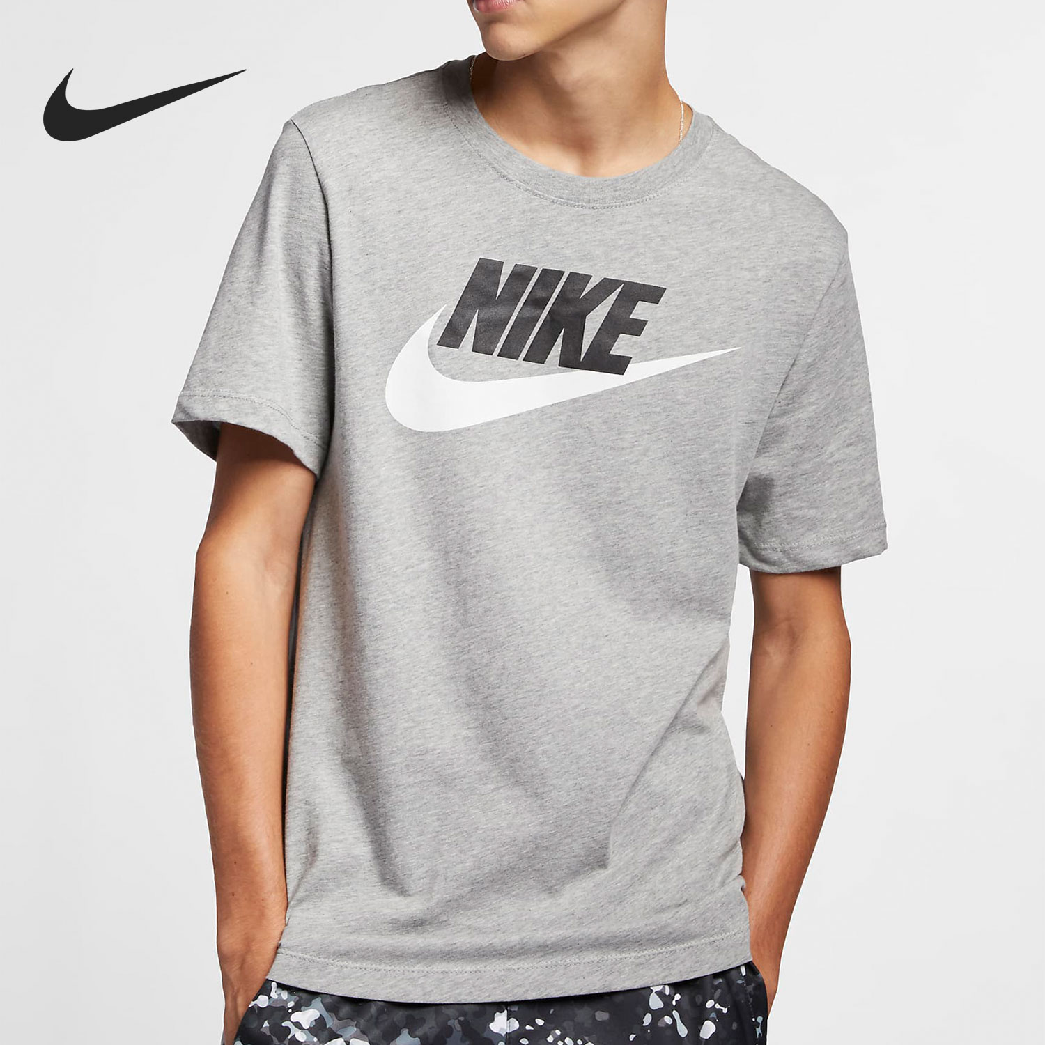 耐克男子灰色短袖T恤纯棉针织
