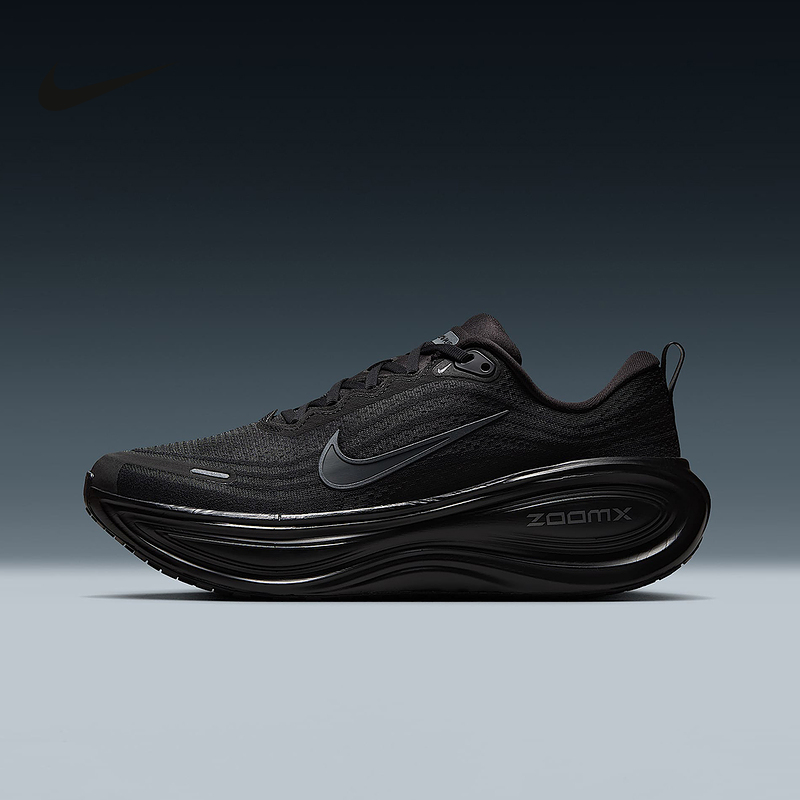 NIKE耐克超级迈柔男鞋黑色VOMERO PLUS回弹公路跑步鞋HV8150-003