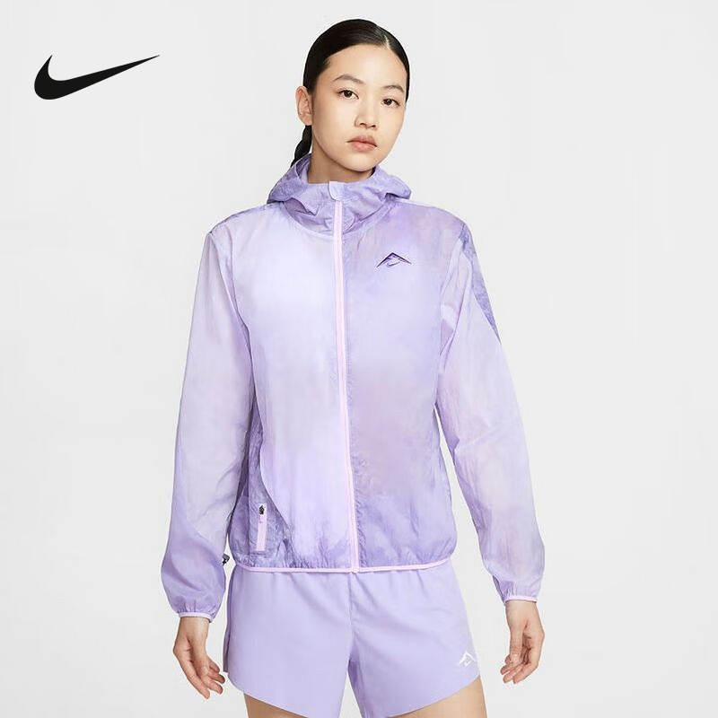 Nike耐克女子跑步上衣夏季户外机能风拒水软壳夹克外套FN6854-512
