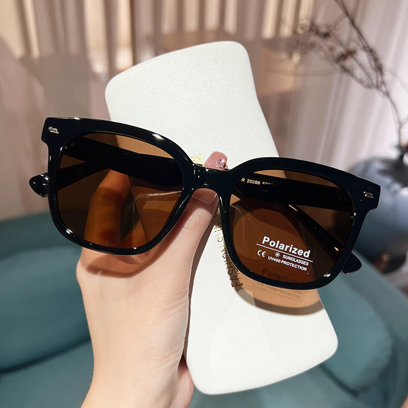 偏光遮阳多边型黑框茶片墨镜