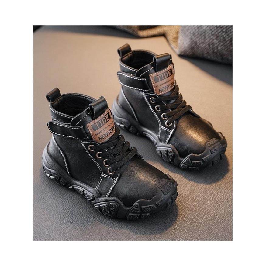 Next inss男童马丁靴2025秋冬新款真皮儿童短靴加绒宝宝雪地棉靴
