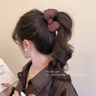 复古kt充棉豹纹蝴蝶结香蕉夹女2025新款 ins风高级感发夹洋气百搭