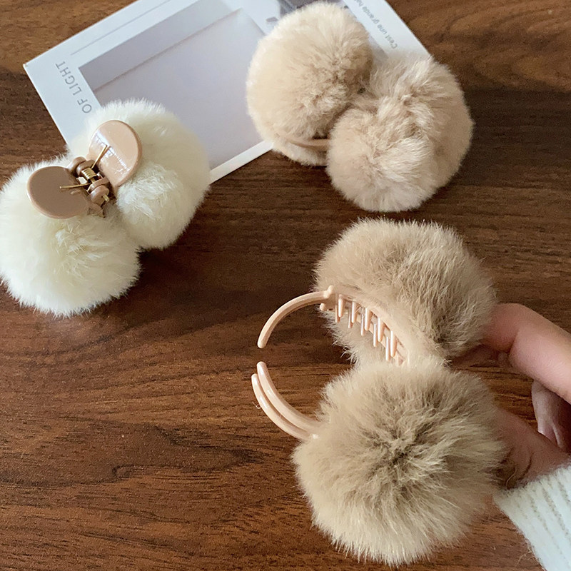 美拉德可爱毛球发夹女秋冬发饰毛绒抓夹丸子头发抓高级感夹子头饰,饰品/流行首饰/时尚饰品新,发饰,淘宝优惠券,粉丝福利购,淘宝优惠卷