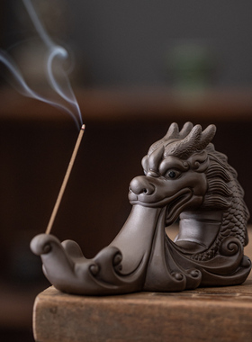 龙摆件陶瓷招财生肖龙年吉祥物家居客厅茶桌面茶宠装饰工艺品摆设