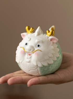 创意国潮风陶瓷可爱生肖龙吉祥物摆件家居办公桌面装饰工艺礼品摆