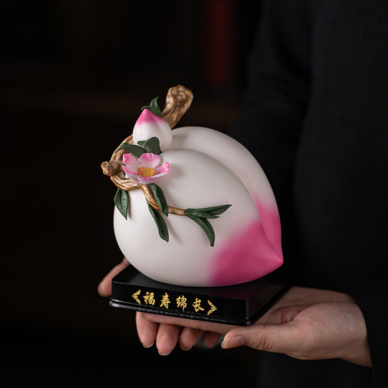陶瓷寿桃摆件老人生日送长辈父母祝寿礼品仙桃客厅桌面装饰吉祥物