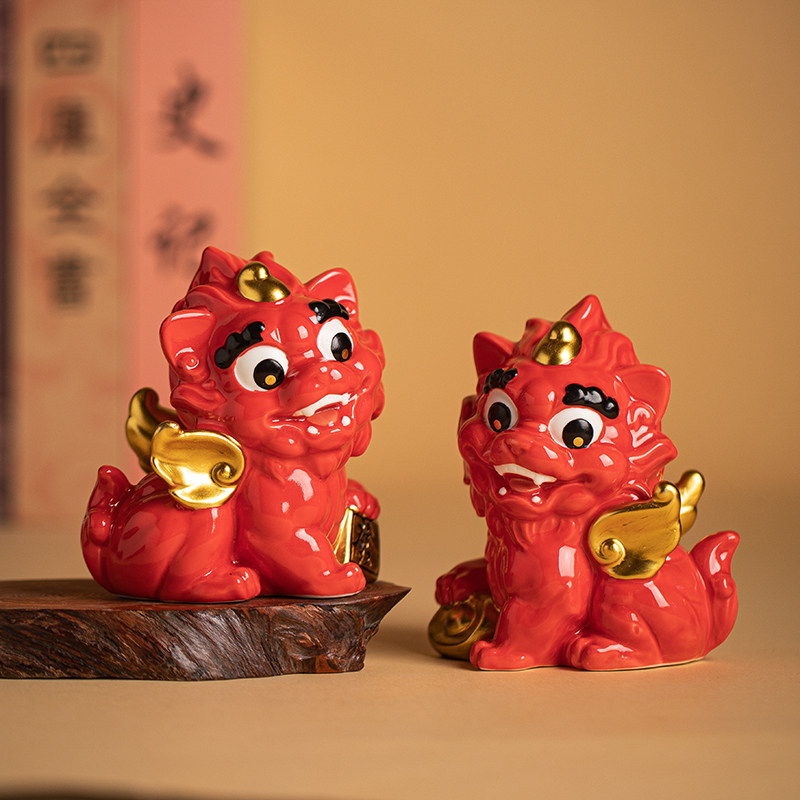 陶瓷国潮招财飞天貔貅一对家居办公桌面装饰摆饰可爱神兽文创礼品