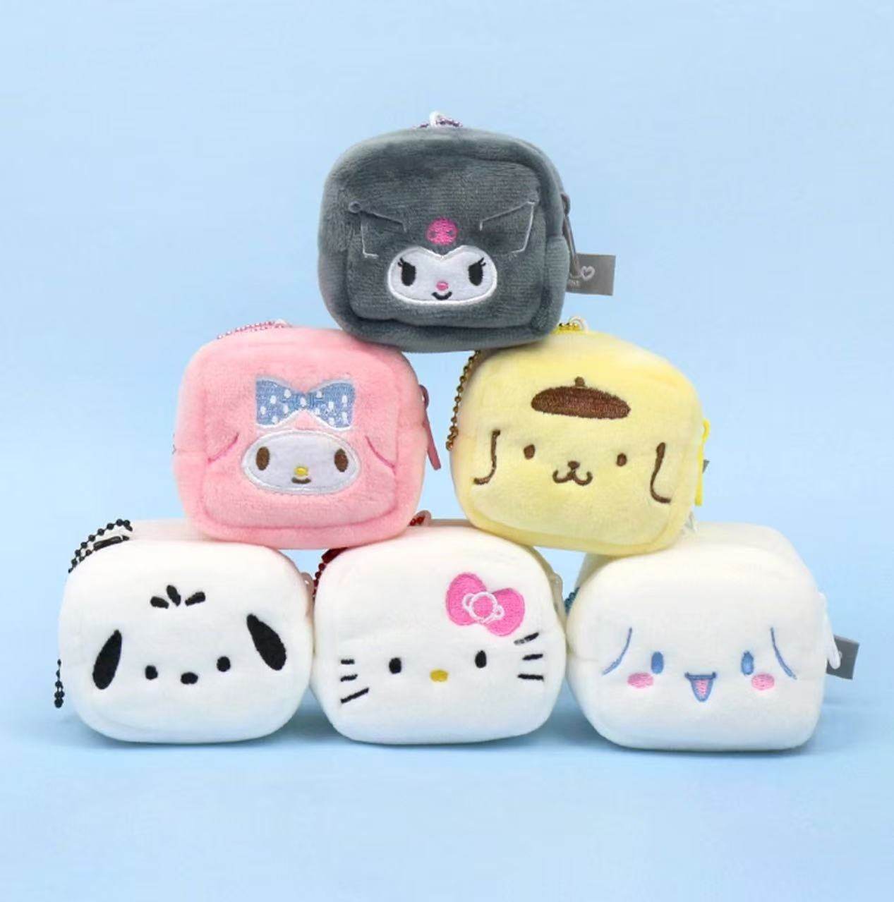 韩国代购三丽鸥Kitty布丁狗迷你iPod耳机包毛绒挂件收纳包礼物,模玩/动漫/周边/娃圈三坑/桌游,动漫挂件/文具,淘宝优惠券,粉丝福利购,淘宝优惠卷