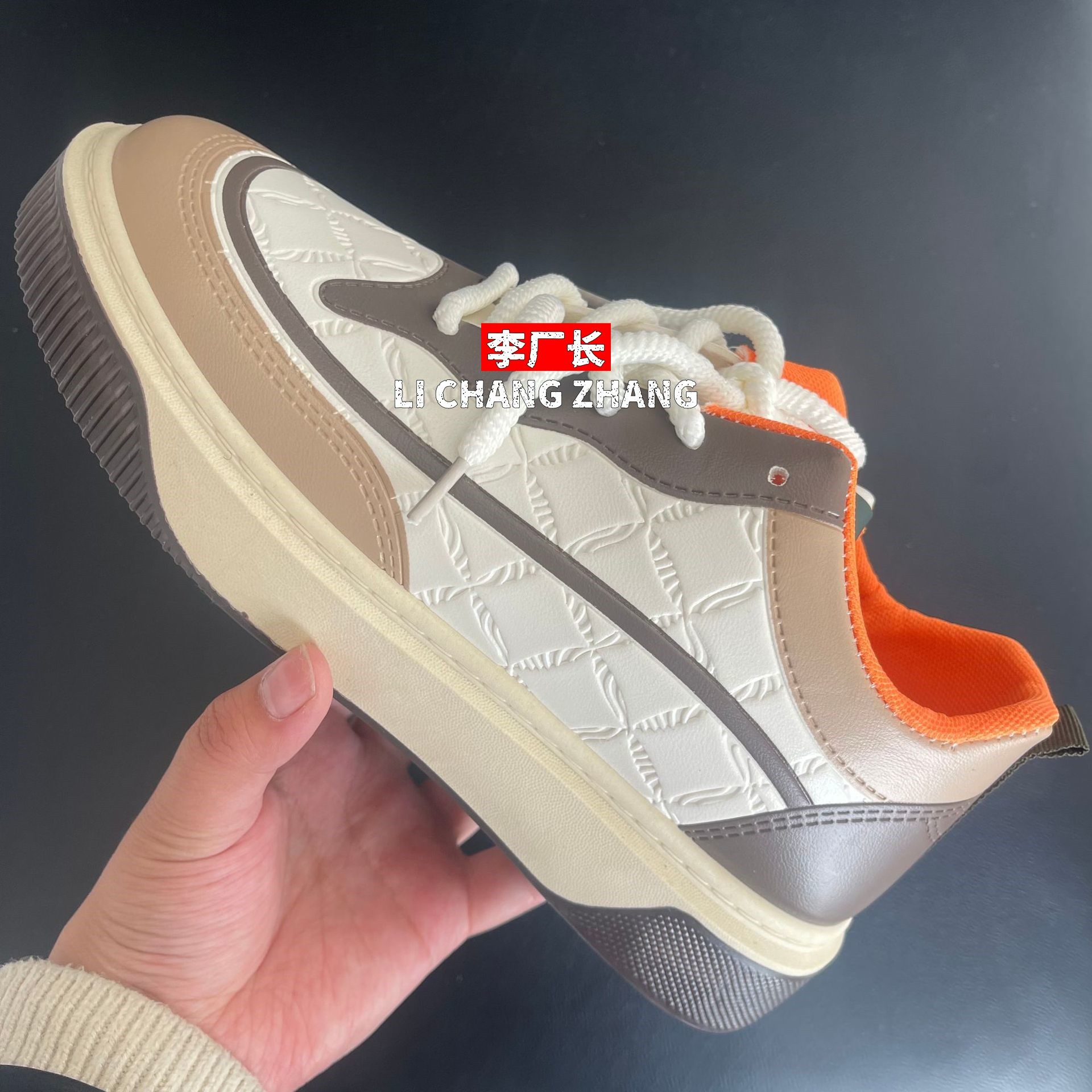 晋江高端运动鞋春新款软底网红同款男鞋休闲运动时尚百搭轻奢低帮,流行男鞋,休闲板鞋,淘宝优惠券,粉丝福利购,淘宝优惠卷