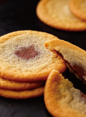 AaronHouse推荐日本北海道藏生巧克力夹心软曲奇盒装6枚入礼盒