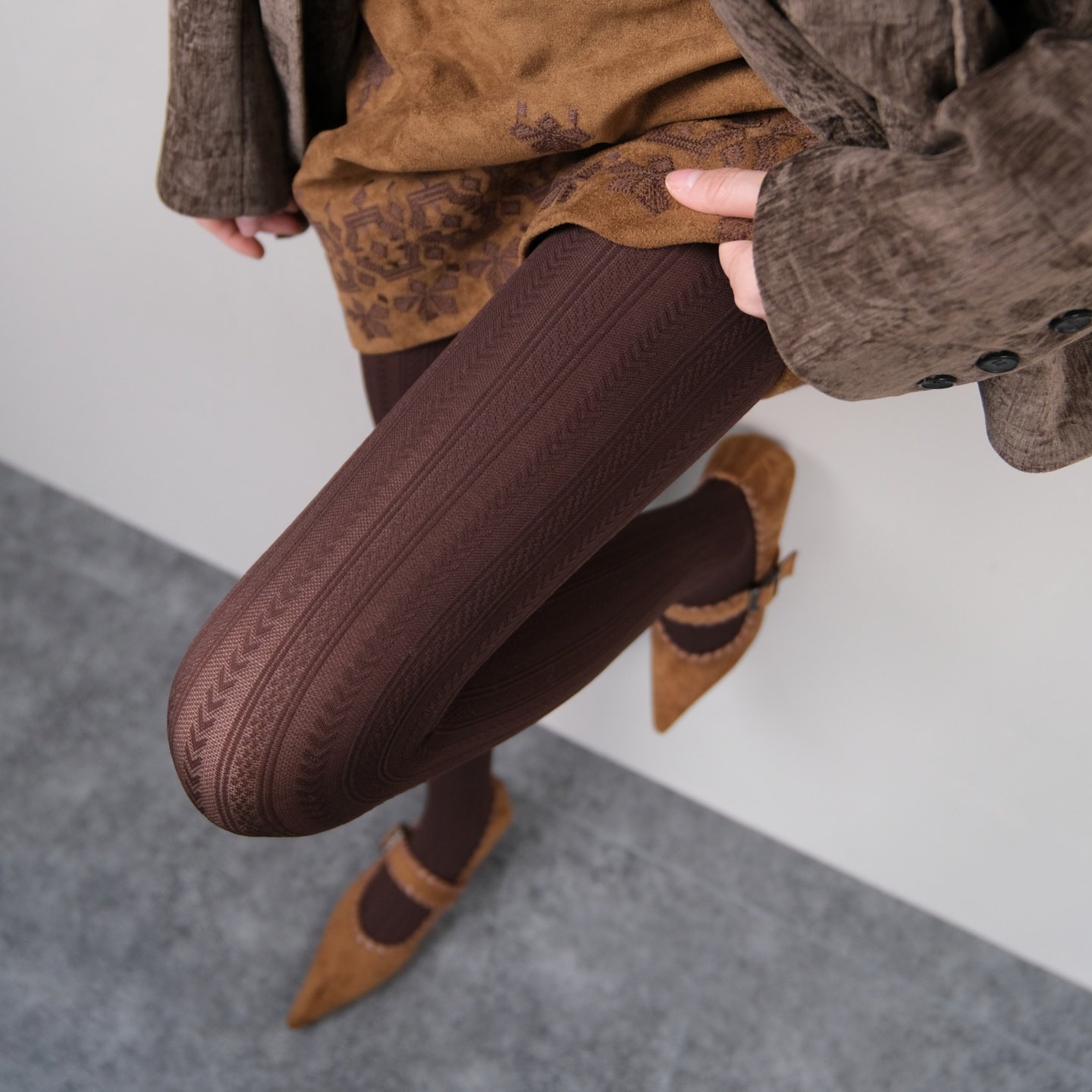 【经纬史诗】莫瑞系复古提花深咖色连裤袜女秋冬保暖修腿神器,女士内衣/男士内衣/家居服,连裤袜/打底袜,淘宝优惠券,粉丝福利购,淘宝优惠卷