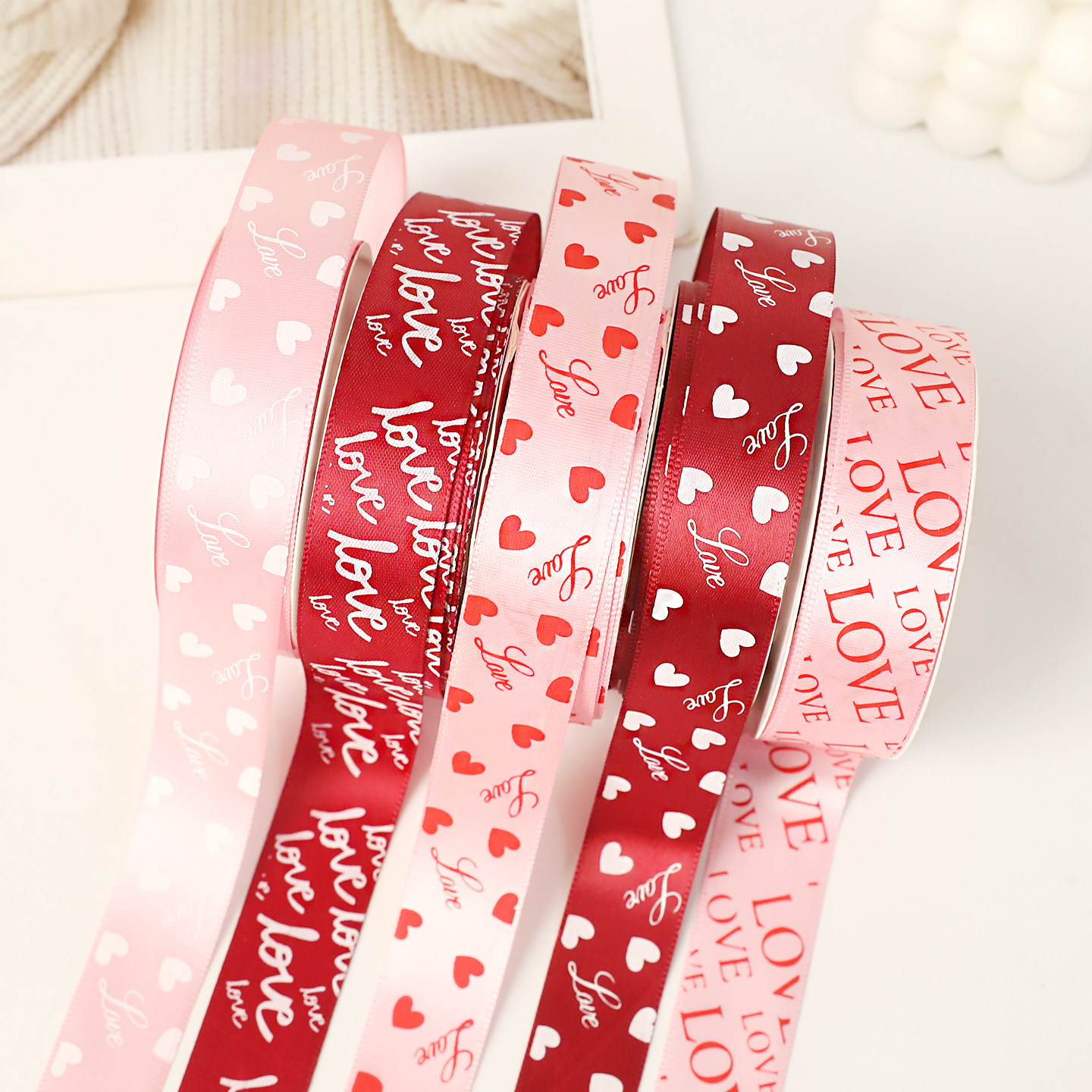 2.14情人节英文字母丝带蛋糕装饰鲜花花束diy包装绸带蛋糕装饰,节庆用品/礼品,蛋糕/烘焙装饰用品,淘宝优惠券,粉丝福利购,淘宝优惠卷