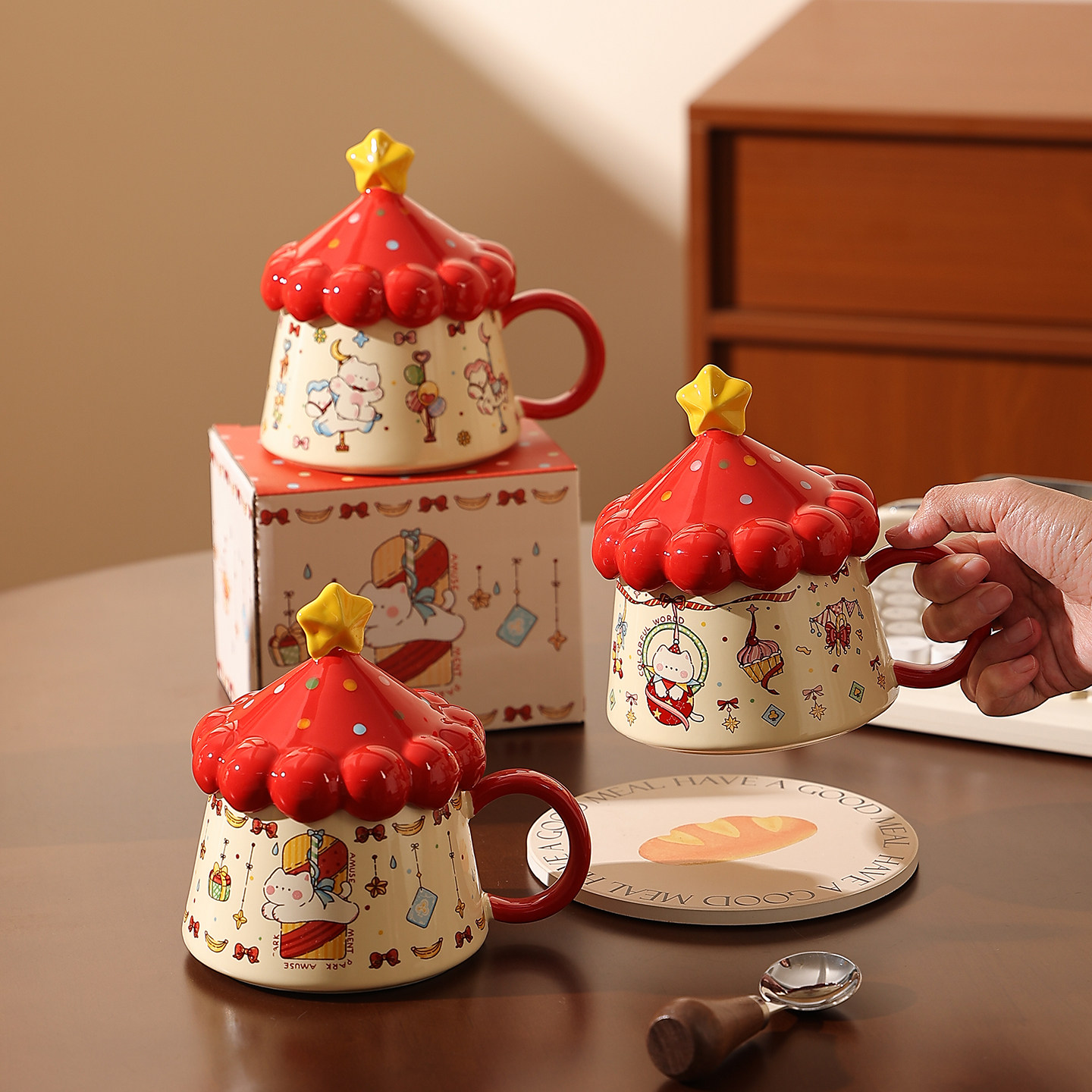 旋转木马马克杯带盖水杯女生高颜值生日礼物杯子伴手礼家用陶瓷杯