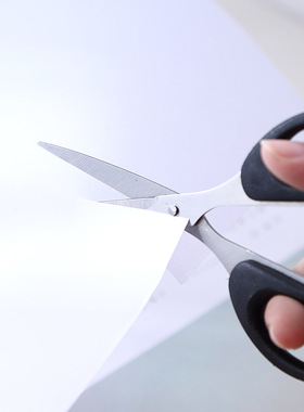 不锈钢剪刀裁缝剪办公学生手工裁纸黑色小剪刀安全儿童剪纸刀