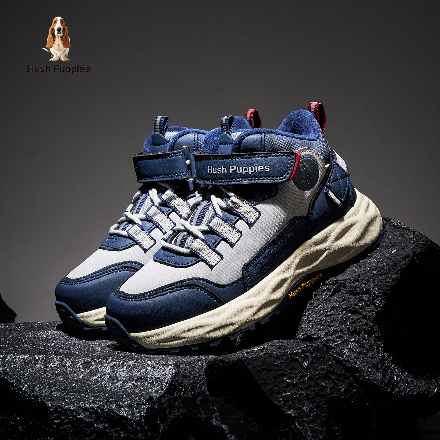 暇步士童鞋儿童运动鞋加绒保暖