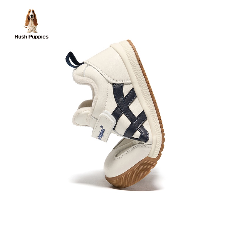 暇步士止滑防臭儿童学步鞋子