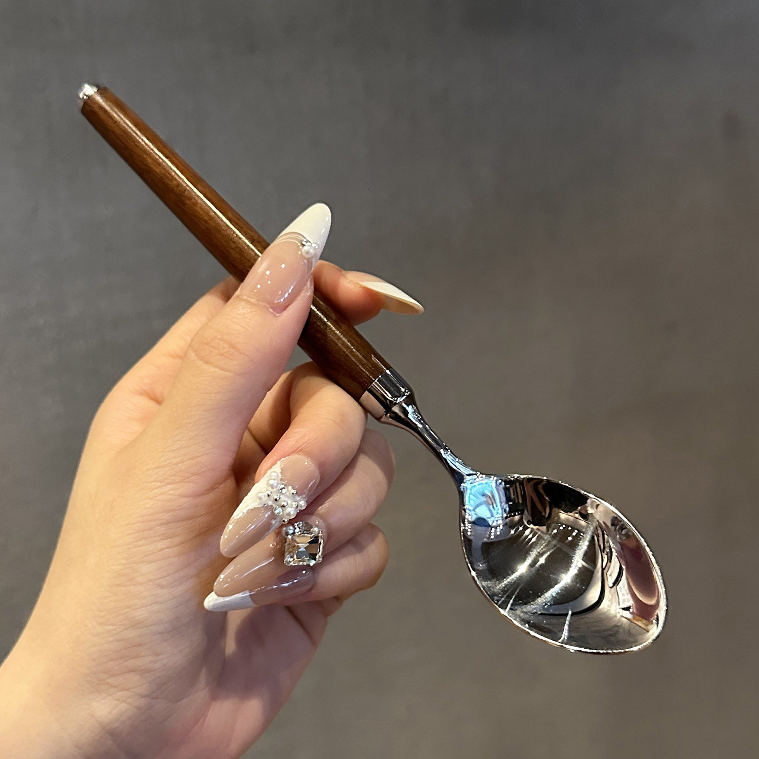 老板娘用！红贵宝木勺子高颜值木柄18/10不锈钢餐勺圆头饭勺汤勺