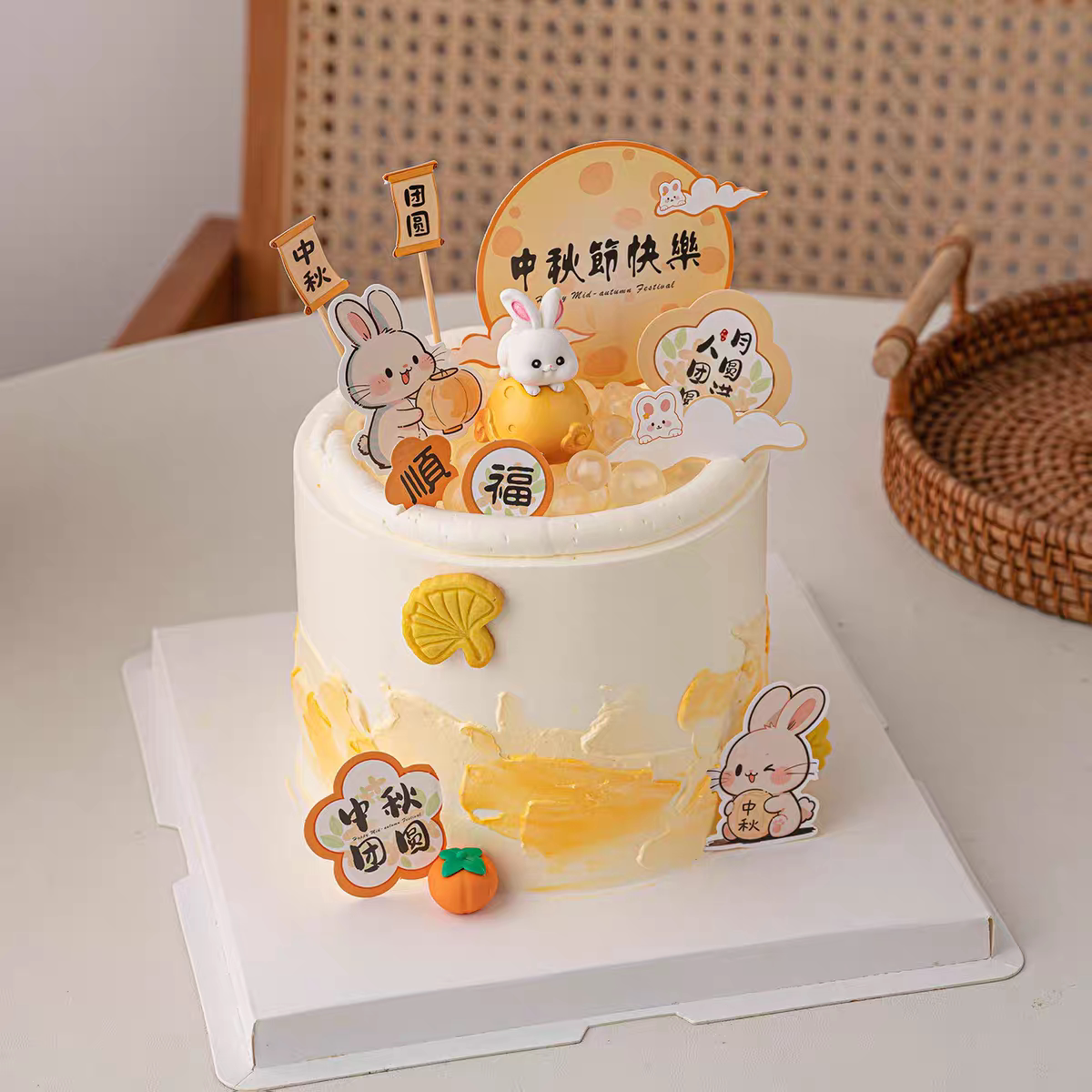 2026中秋节快乐蛋糕装饰月球小兔子摆件中秋团圆月圆玉兔装扮插件
