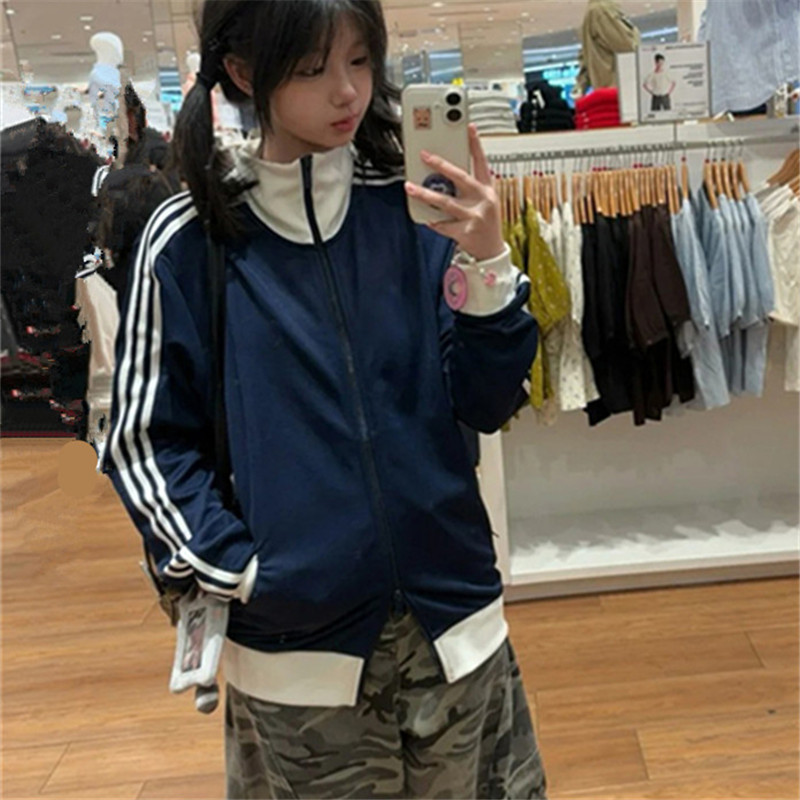 藏青色三条杠正肩外套女款早秋季韩系穿搭拉链立领夹克运动棒球服