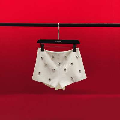 【L.K.BABY】怦然心动  时髦辣妹「巨显瘦」重工爱心钻百搭热裤