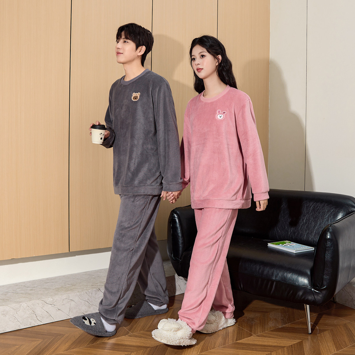 唐狮冬季情侣装珊瑚绒睡衣女款小狗乖乖可外穿家居服套装男学生TD