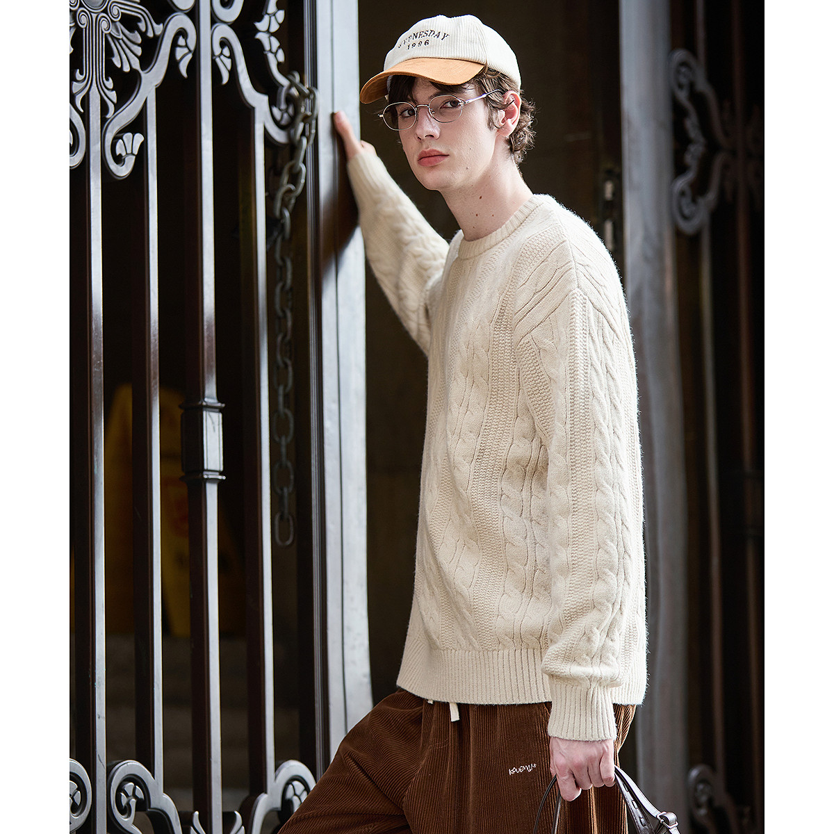 唐狮秋冬季新款麻花毛衣男士复古青少年慵懒风圆领针织毛衫潮TM