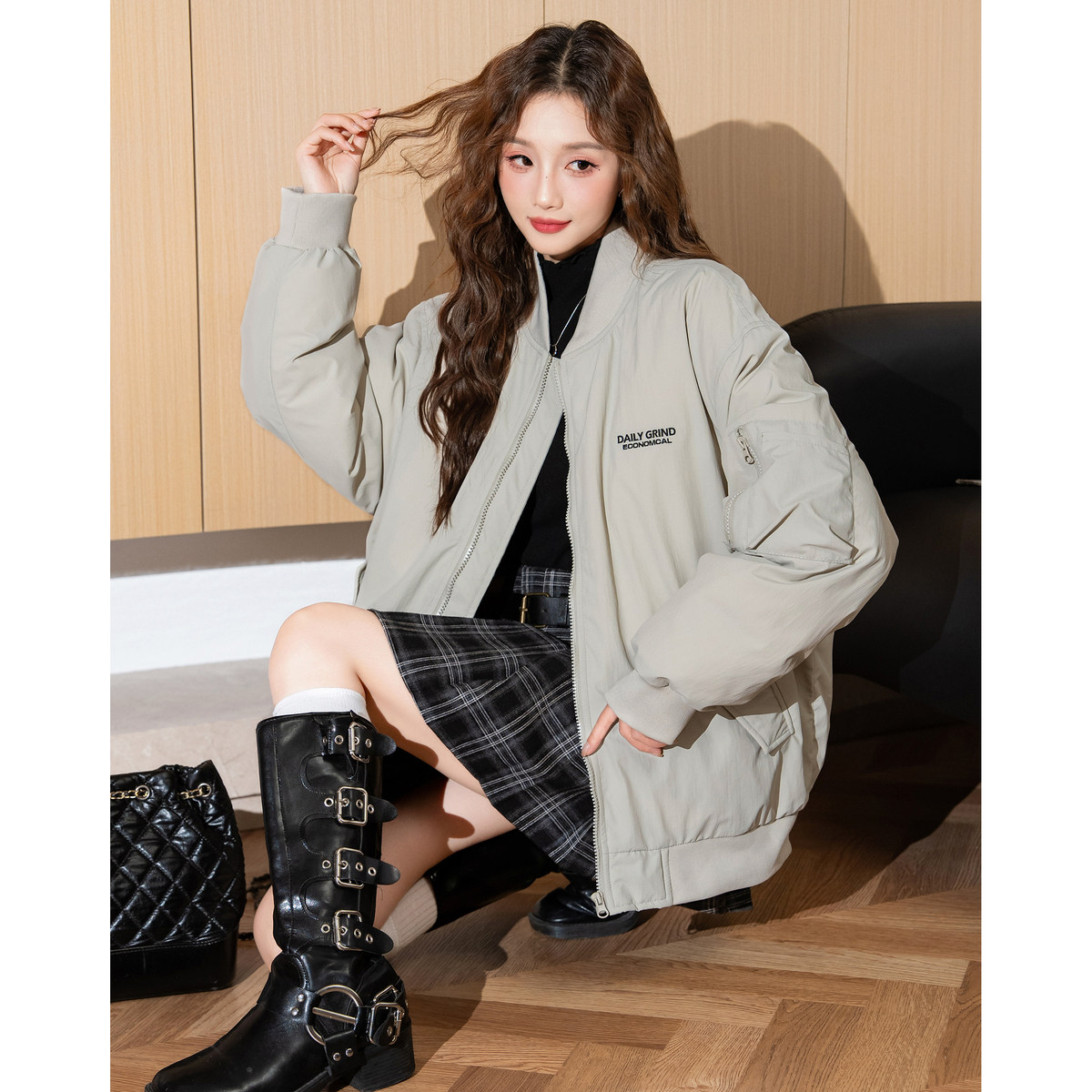 唐狮新款秋冬季短款羽绒服女休闲宽松棒球服休闲羽绒外套爆款tu