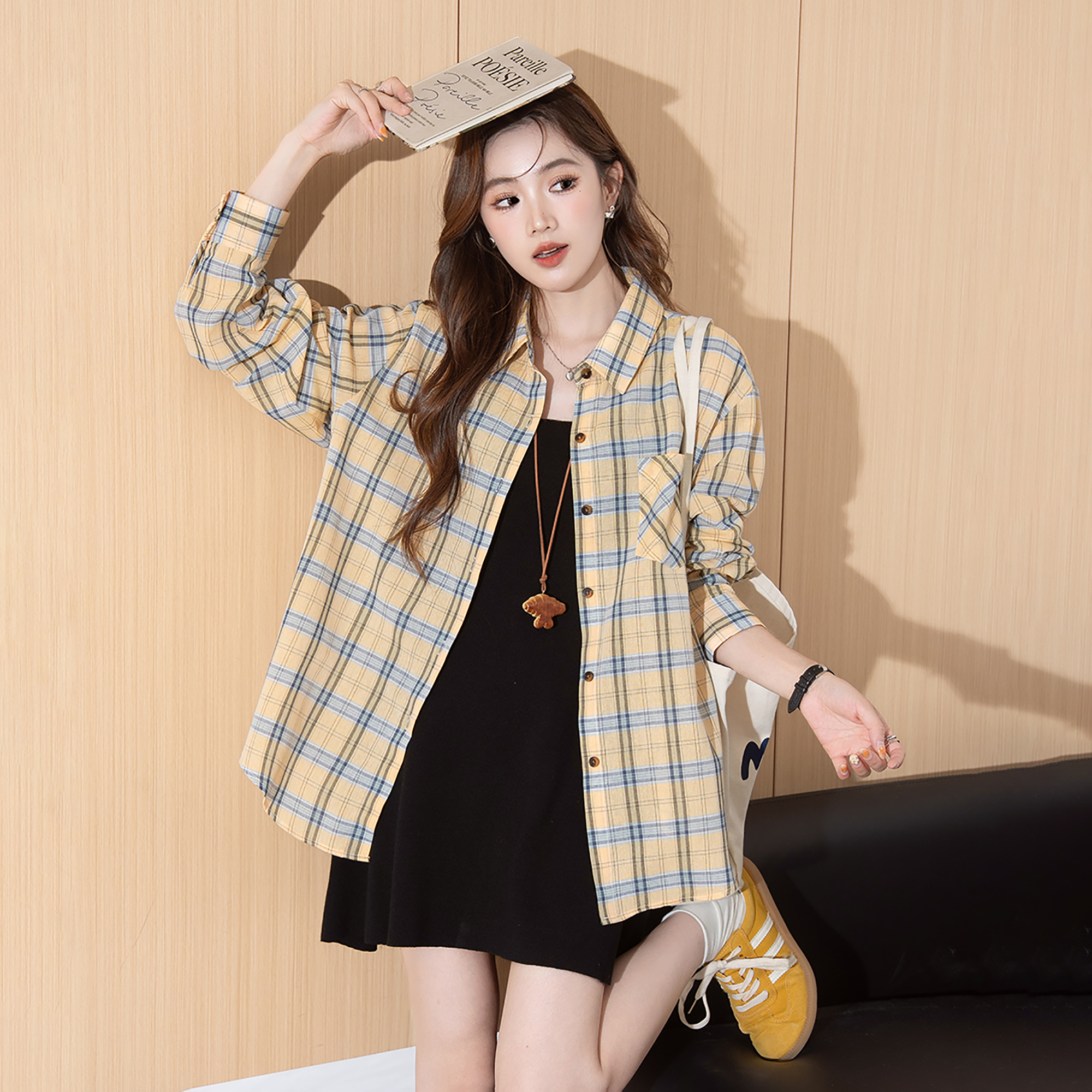 唐狮新款长袖衬衫女黄色格子撞色
