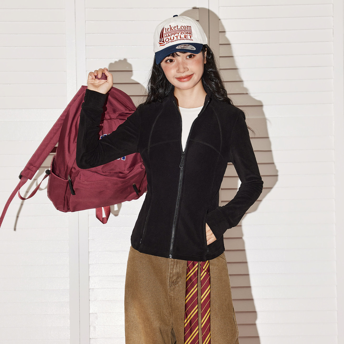 唐狮修身摇粒绒外套女加绒卫衣