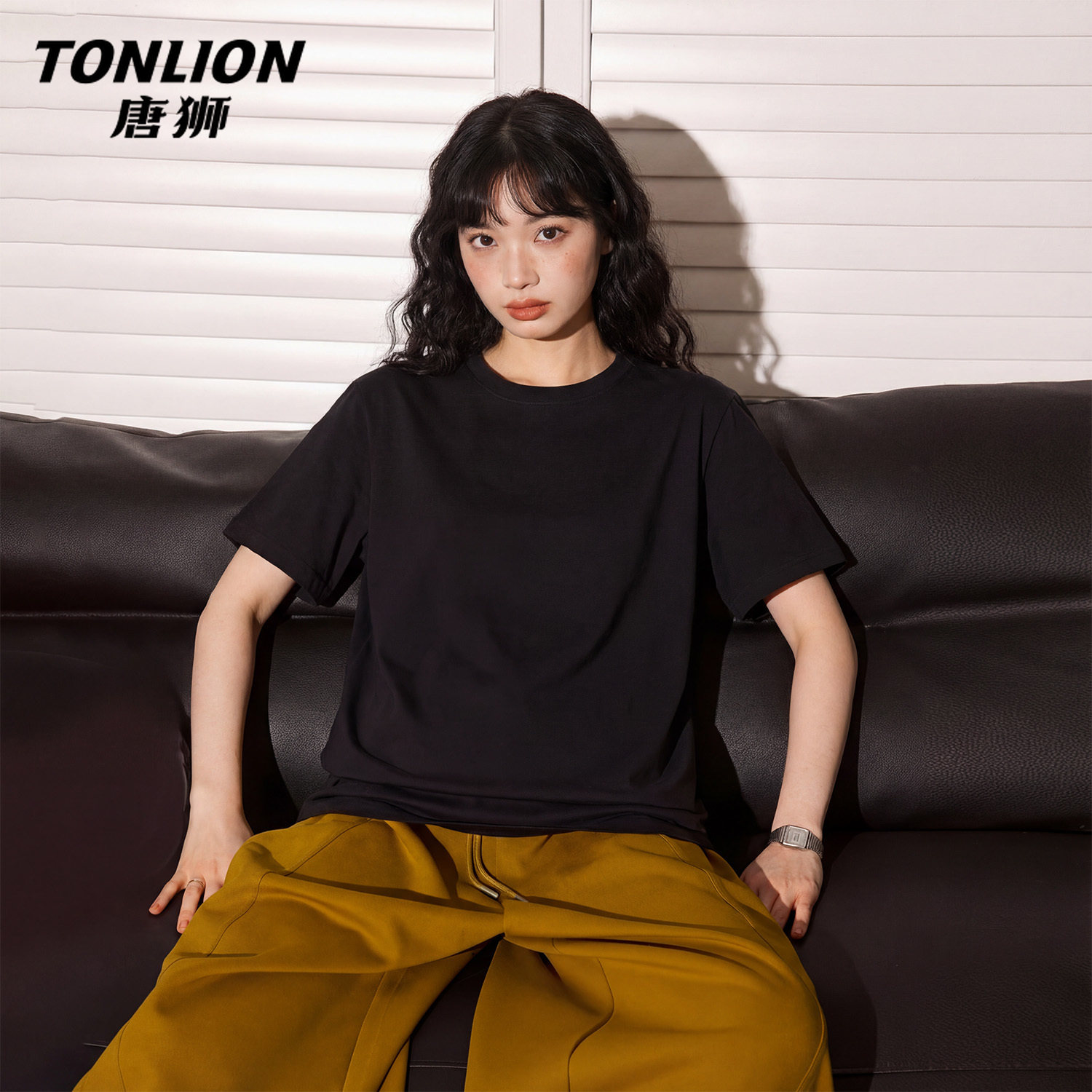 唐狮官方黑色短袖女t恤夏2026新款女士纯棉宽松显瘦内搭上衣女V