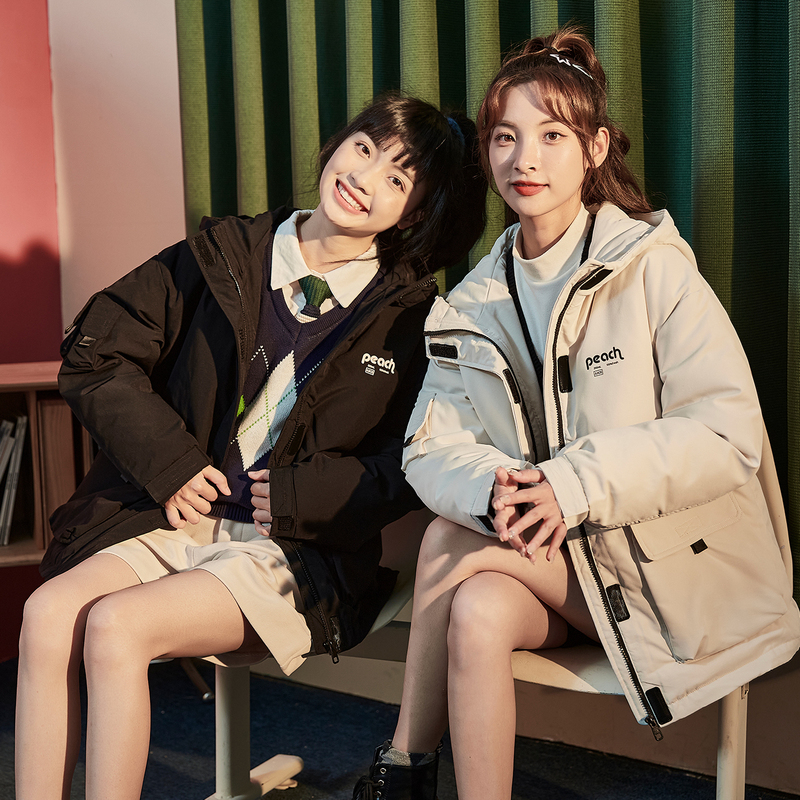 白色短款外套唐狮工装