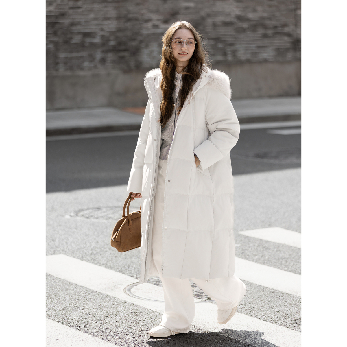 唐狮冬季羽绒服女长款连帽可拆卸