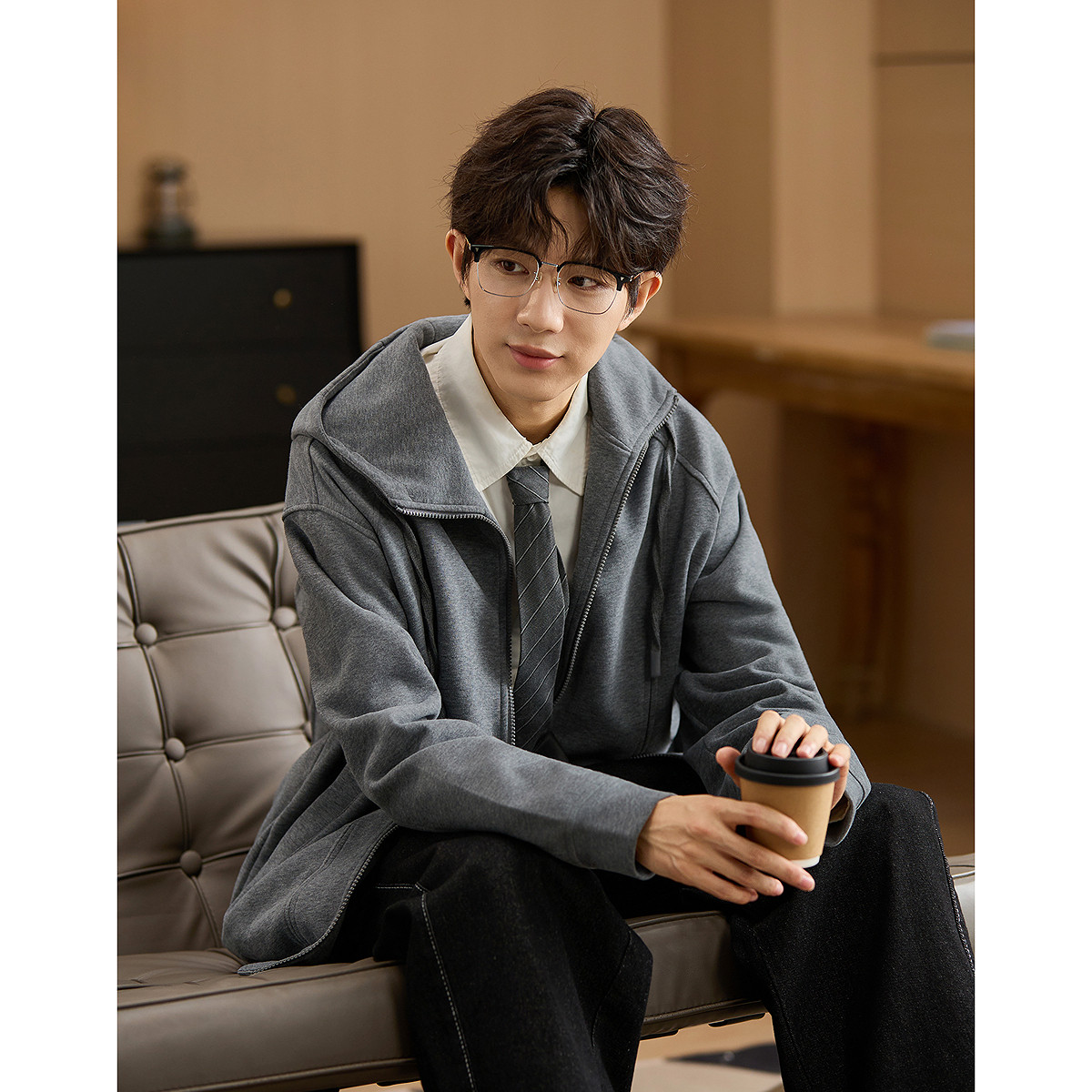 唐狮秋季新款连帽卫衣针织外套开衫男潮宽松简约休闲春装学生TM