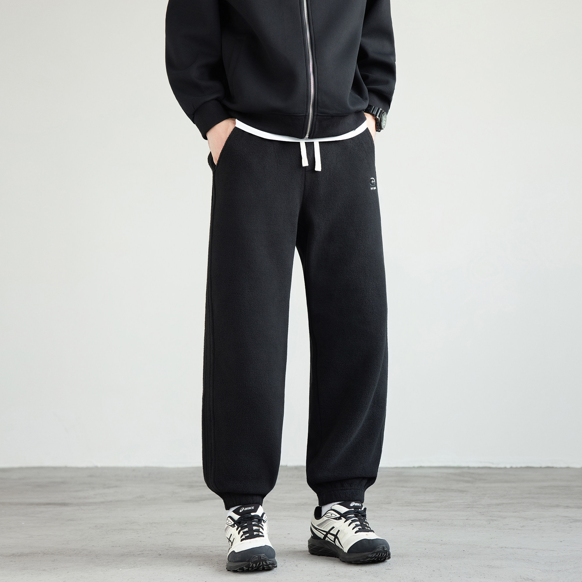 唐狮秋冬休闲长裤运动风男时尚侧边织带基础设计束脚裤日常TUTA