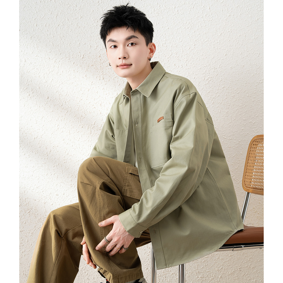 唐狮春季新款长袖衬衫男宽松复古工装纯色开衫衬衣休闲外套TM