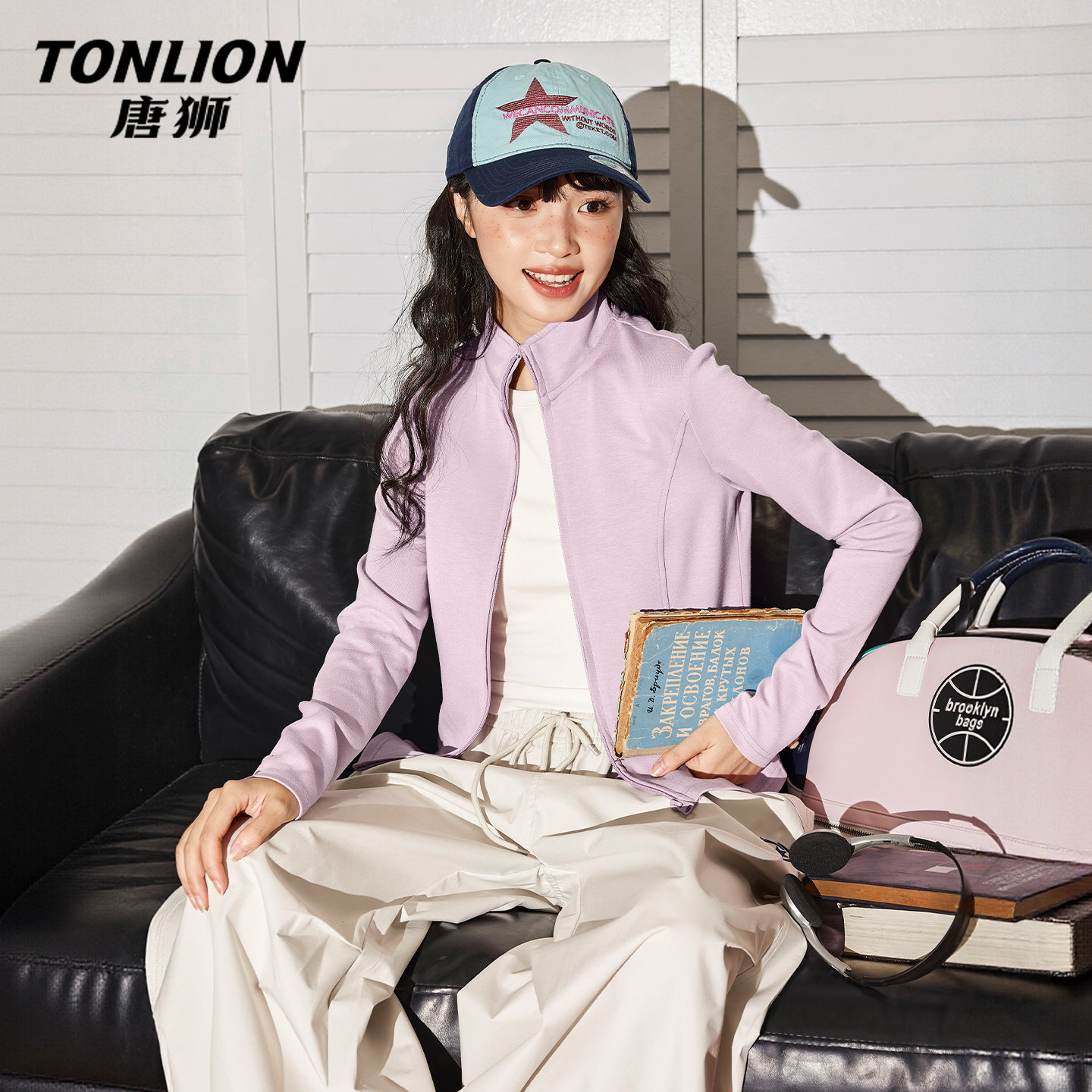 唐狮官方修身外套女2026新款春秋款小个子短款显瘦立领开衫上衣V