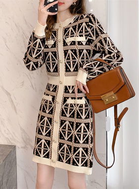 唐狮秋冬季毛衣女小香风菱格图案显瘦连衣裙慵懒风高级感TU