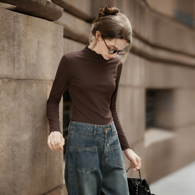 唐狮木耳边立领德绒T恤