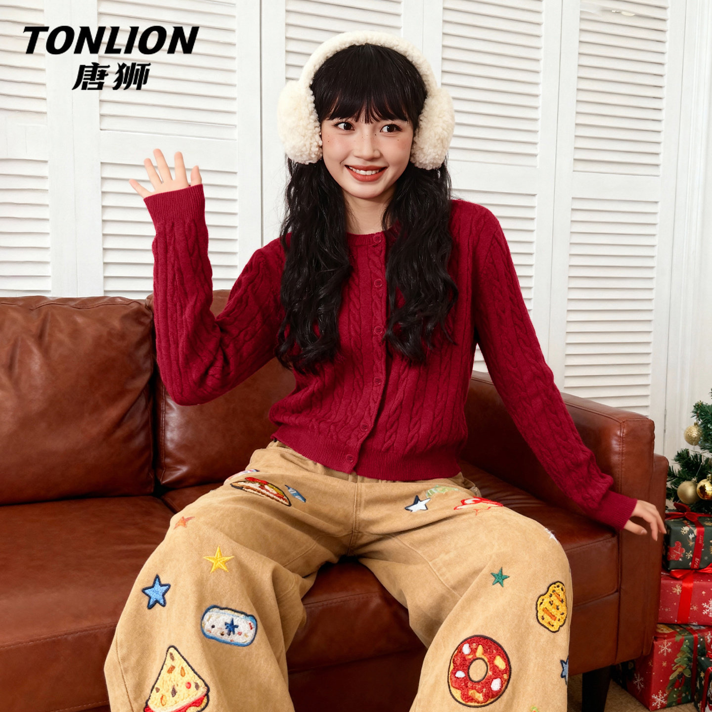 唐狮官方红色针织衫女款春秋款2026新款本命年马年新年过年衣服V