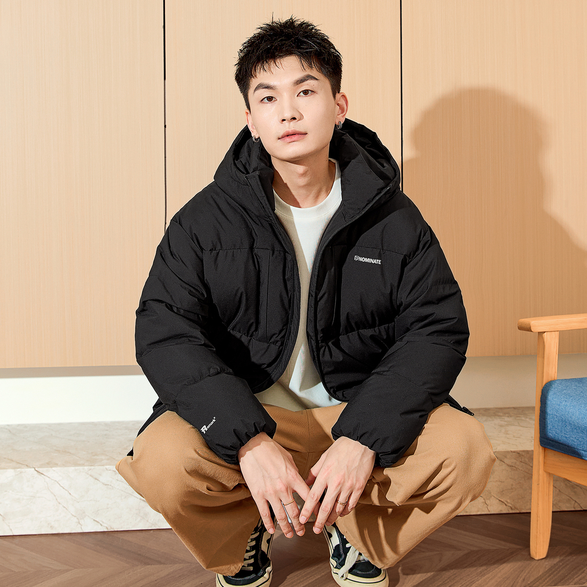 唐狮冬季新款男连帽短款羽绒服拉