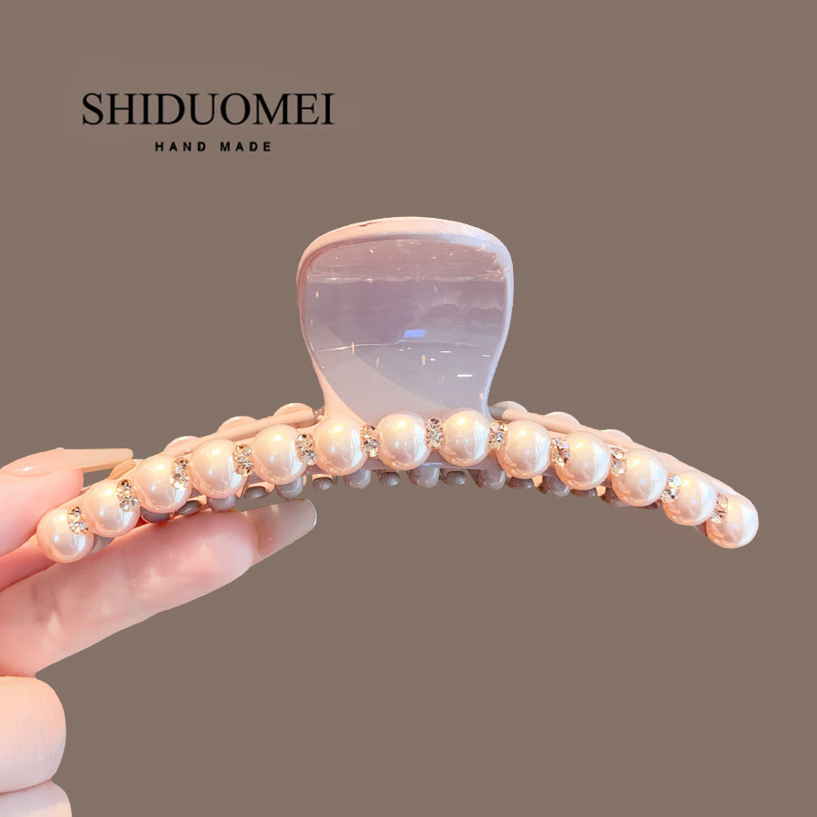 高级感香槟粉珍珠抓夹女2025年新款优雅气质发夹后脑勺盘发鲨鱼夹