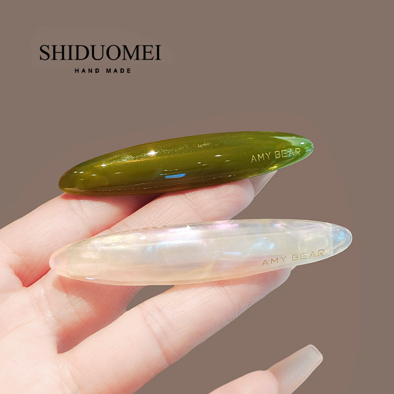 法式高级感人鱼姬金标字母发夹女