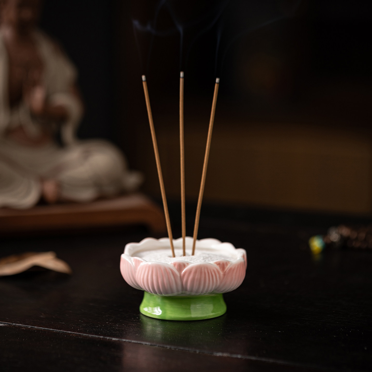 中式陶瓷莲花香插家用室内线香炉图片
