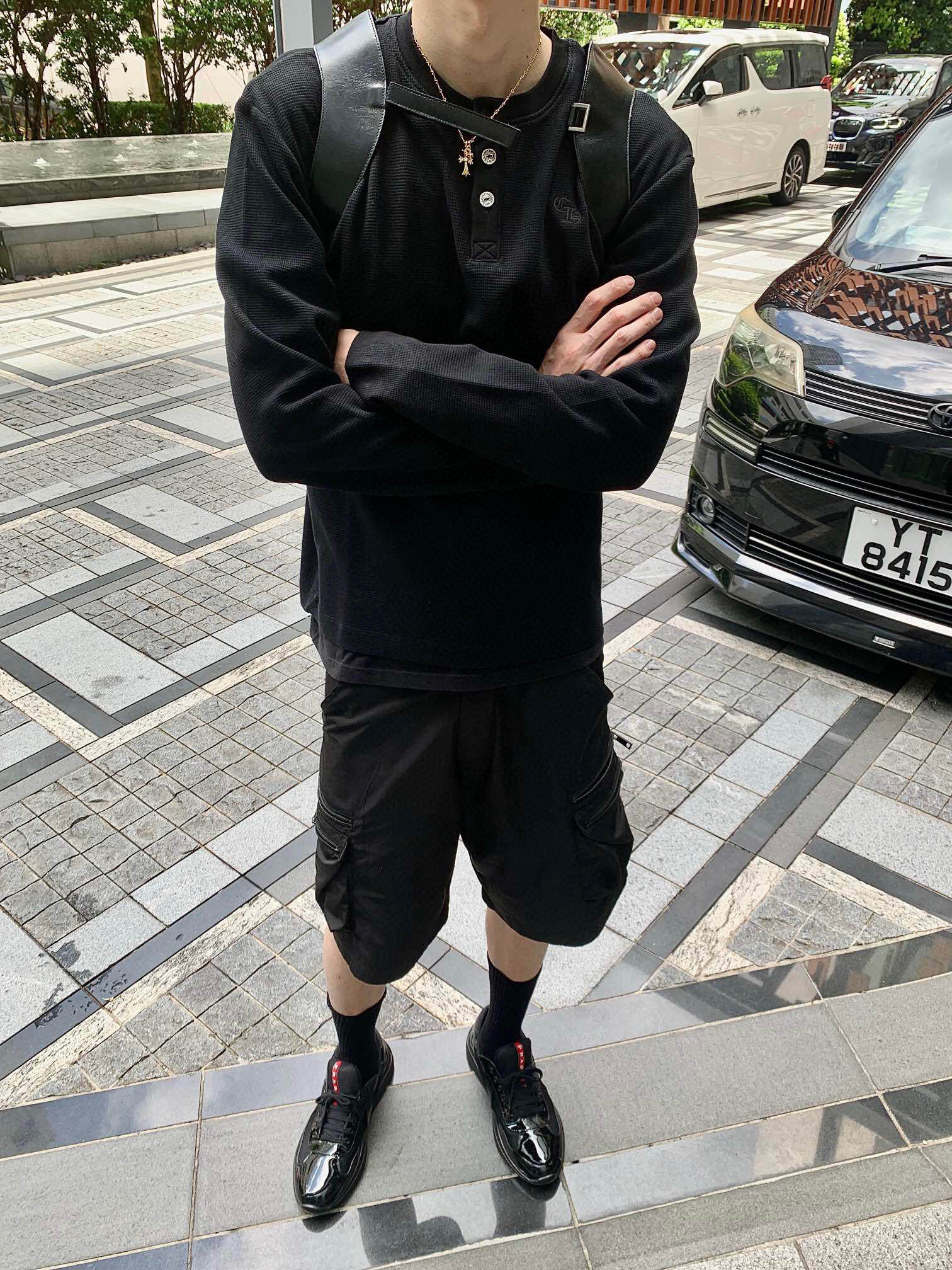 thumbnail for Wang Jiaer's same high-end long-sleeved T-shirt men's spring and autumn Korean version of casual loose solid color underwear undershirt tide