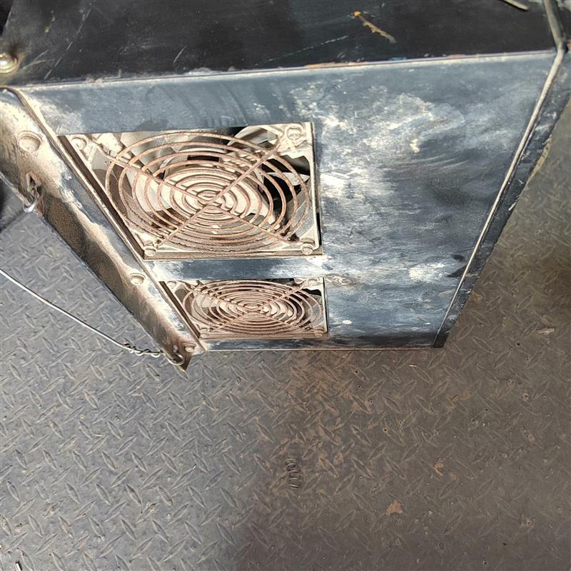 《议价》拆机正弦EM303A-037G/045P-3A 变频器