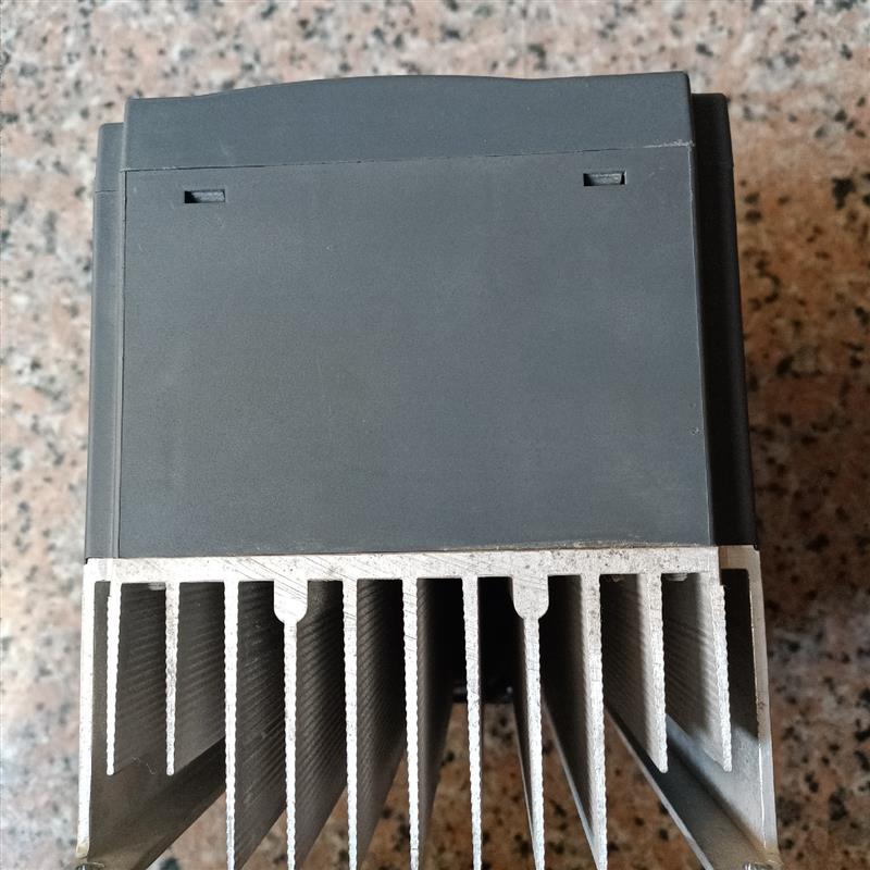 《议价》普传变频器PI9100A 004G3 4kw